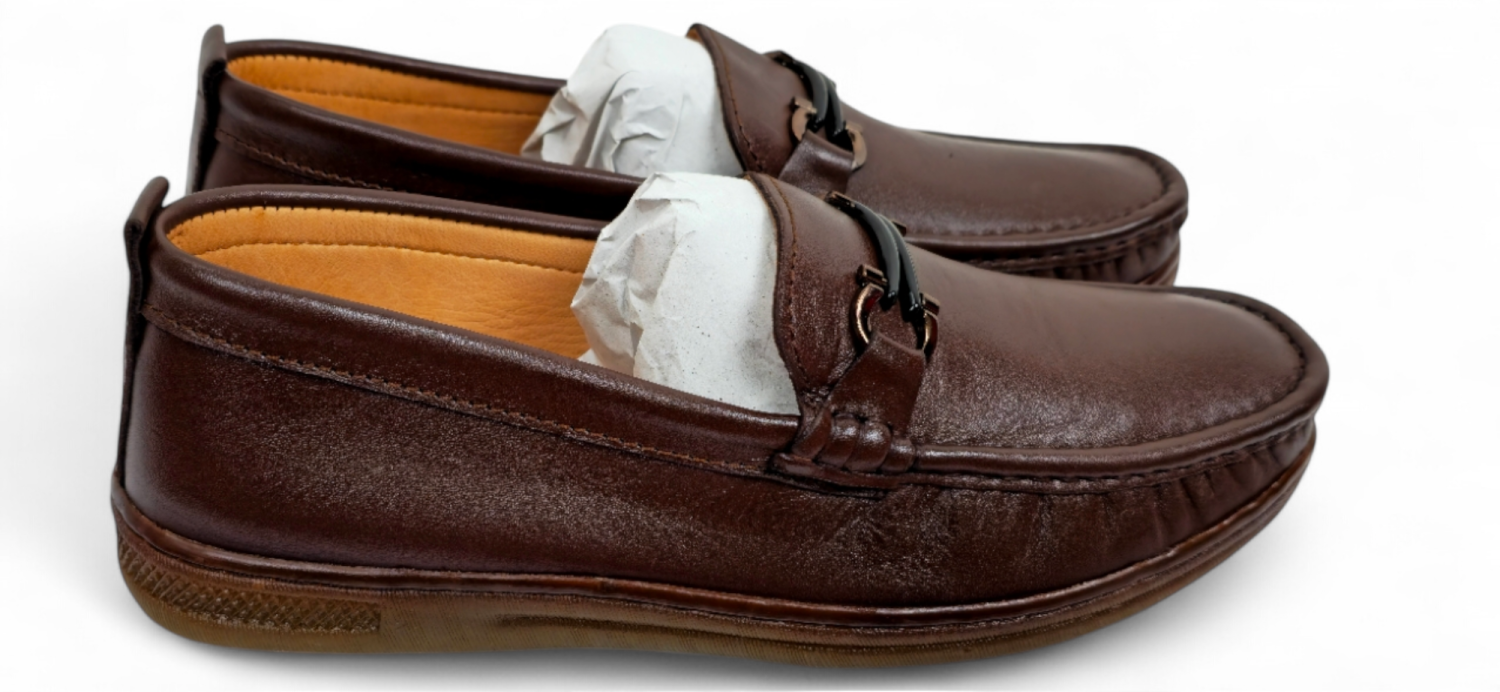 "Premium Quality Men's Leather Loafers – Style and Comfort Combined!"